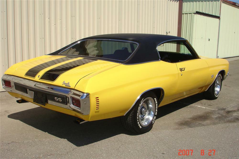 1970 CHEVROLET CHEVELLE 2 DOOR HARDTOP - Rear 3/4 - 61100