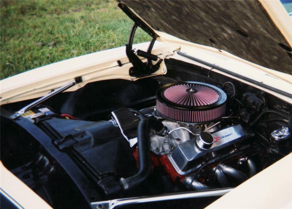1967 CHEVROLET CAMARO CUSTOM CONVERTIBLE - Engine - 61238
