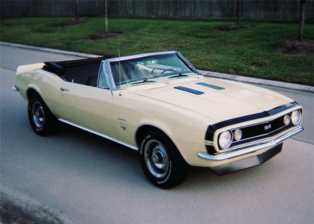 1967 CHEVROLET CAMARO CUSTOM CONVERTIBLE - Front 3/4 - 61238