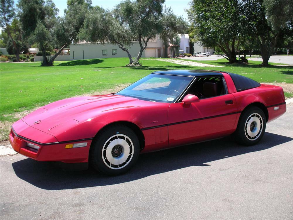 1985 CHEVROLET CORVETTE COUPE - Front 3/4 - 61362