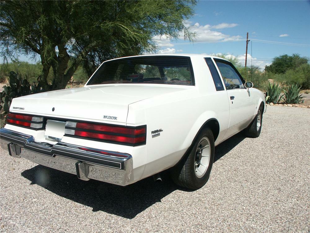 1987 BUICK REGAL LIMITED 2 DOOR COUPE - Rear 3/4 - 61576