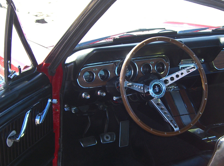 1966 FORD MUSTANG GT FASTBACK - Interior - 62220