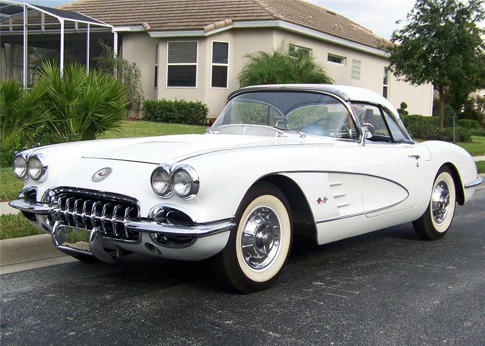 1958 CHEVROLET CORVETTE CONVERTIBLE - Front 3/4 - 63880
