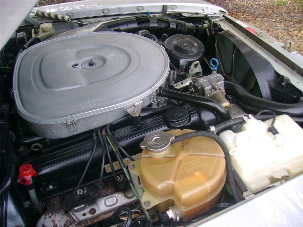 1989 MERCEDES-BENZ 560SL CONVERTIBLE - Engine - 64434