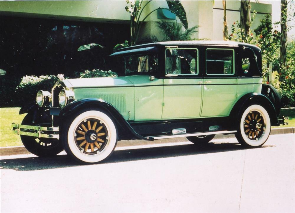 1927 BUICK 27-51 BROUGHAM SEDAN - Front 3/4 - 65742