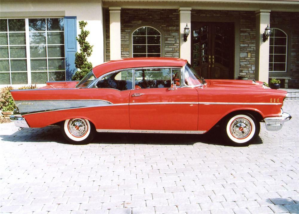 1957 CHEVROLET BEL AIR 2 DOOR HARDTOP - Side Profile - 65758