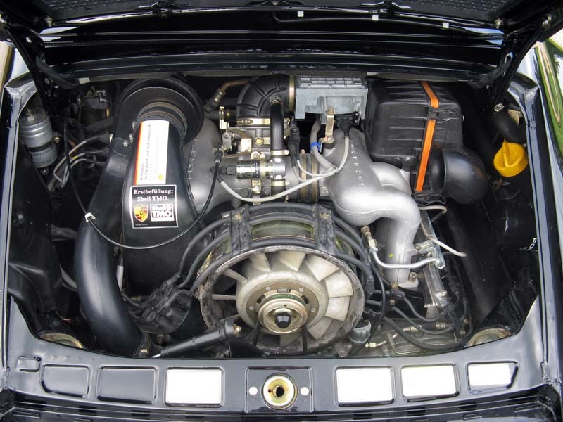 1989 PORSCHE 911 CARRERA SPEEDSTER "NICHOLAS CAGES" - Engine - 65790