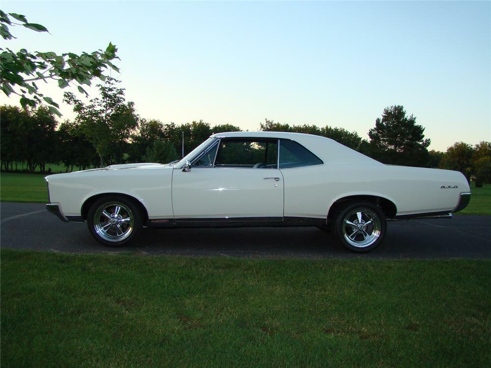 1967 PONTIAC GTO 2 DOOR HARDTOP - Side Profile - 66163