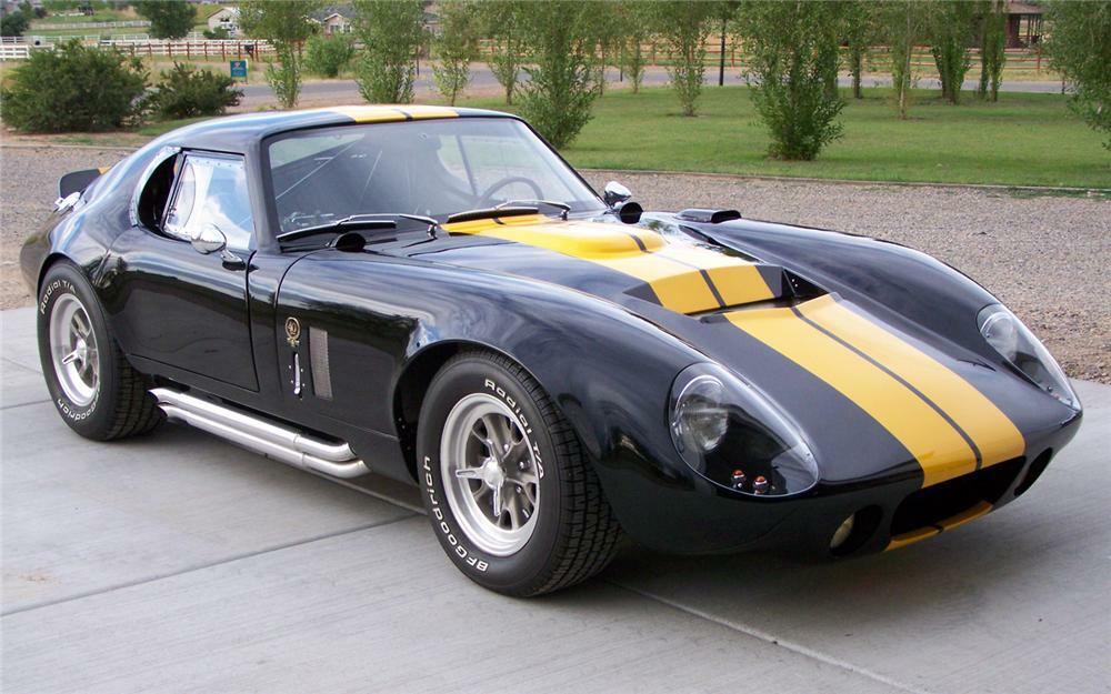 2005 FACTORY FIVE SHELBY DAYTONA COUPE RE-CREATION   - Front 3/4 - 66167