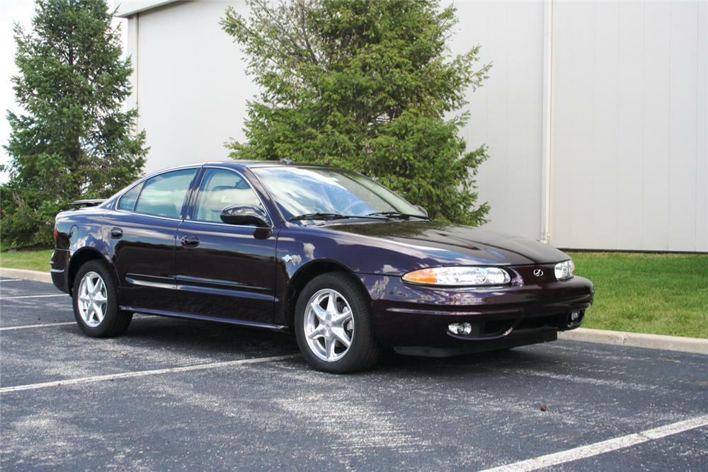 2004 OLDSMOBILE ALERO GLS SEDAN 'THE FINAL 500'