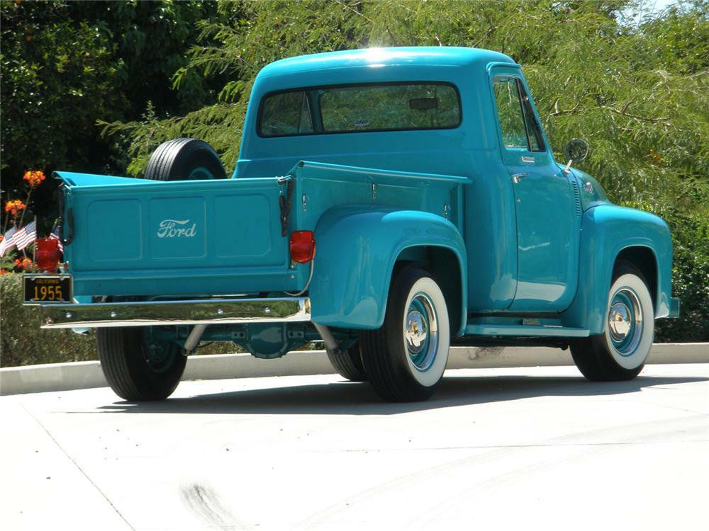1955 FORD F-100 PICKUP - Rear 3/4 - 66361
