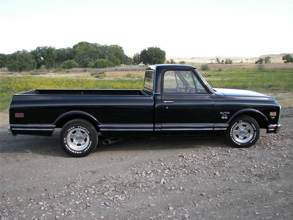 1970 CHEVROLET C-10 CUSTOM PICKUP - Side Profile - 66377