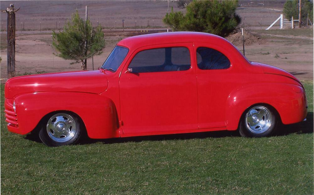 1948 FORD MODEL 48 CUSTOM COUPE - Side Profile - 70677