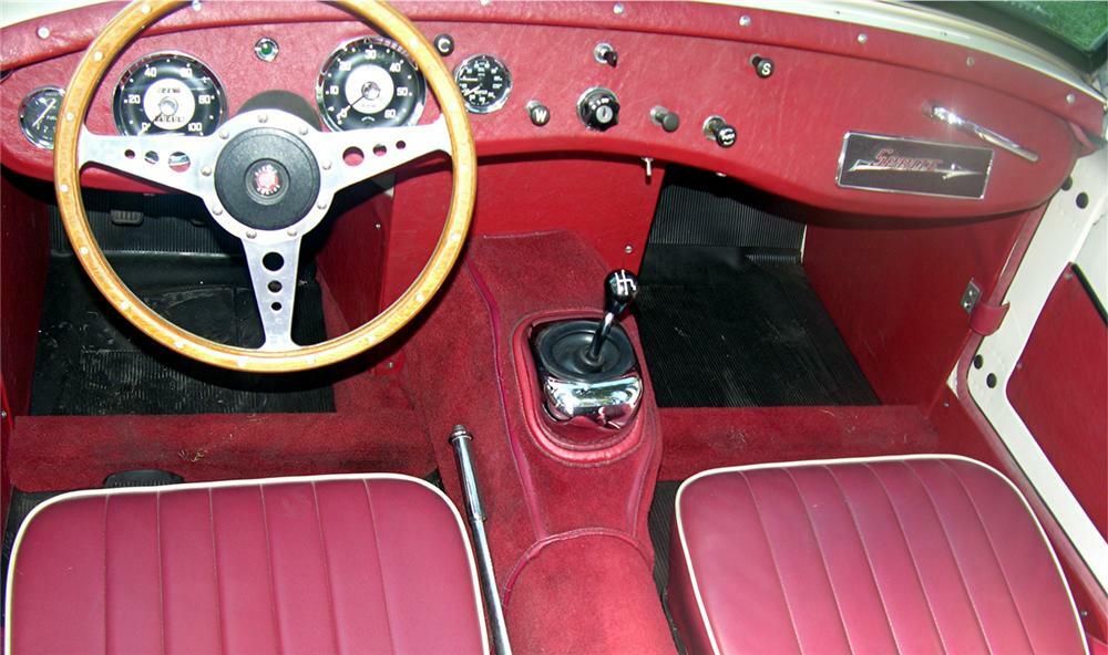 1960 AUSTIN-HEALEY SPRITE BUGEYE ROADSTER - Interior - 70888