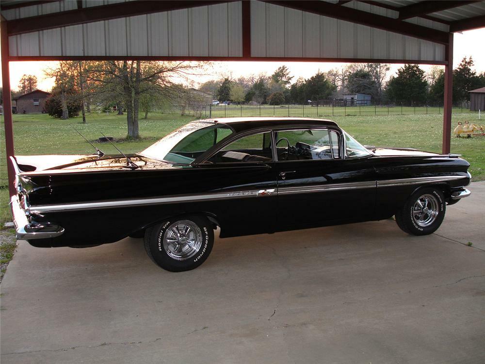 1959 CHEVROLET IMPALA CUSTOM 2 DOOR HARDTOP - Side Profile - 70982