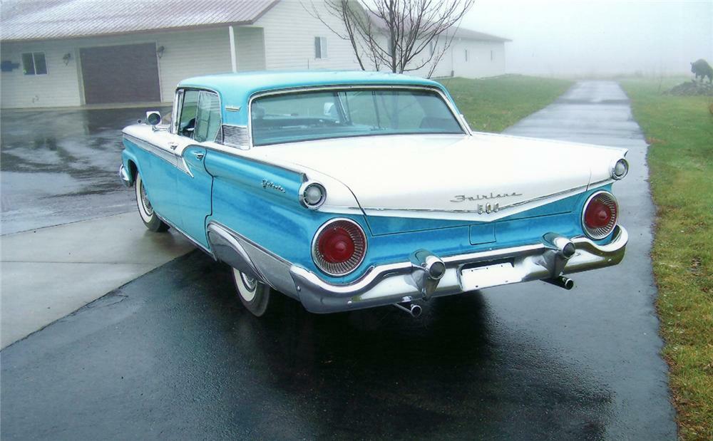 1959 FORD GALAXIE TOWN VICTORIA 4 DOOR SEDAN - Rear 3/4 - 71188