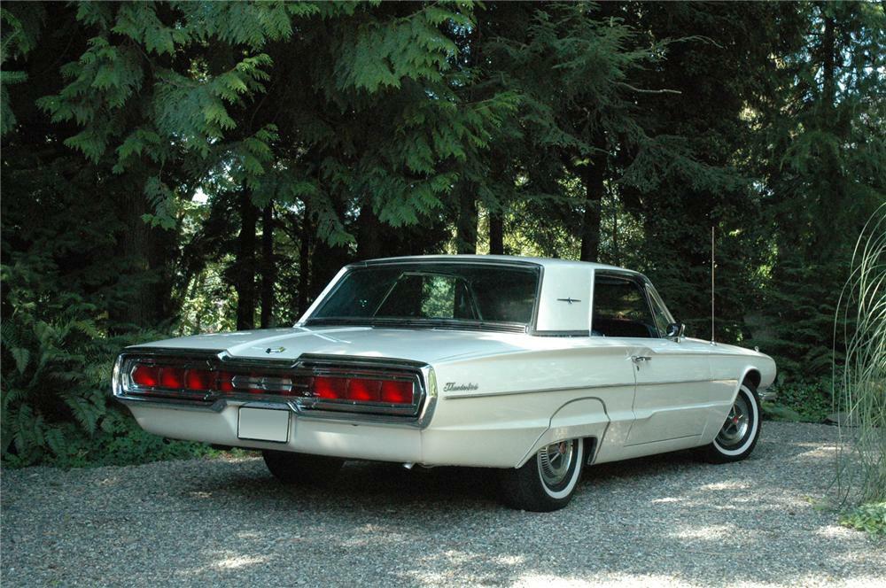1966 FORD THUNDERBIRD CONVERTIBLE - Rear 3/4 - 71271