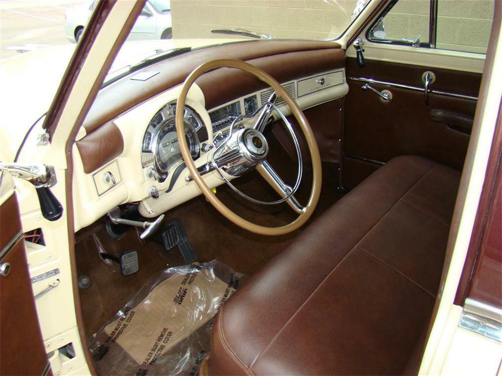1953 CHRYSLER TOWN & COUNTRY STATION WAGON - Interior - 71656