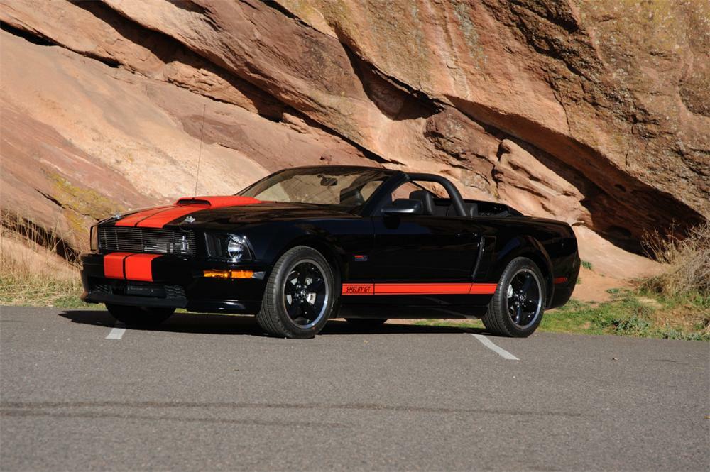 2008-ford-shelby-gt-barrett-jackson-edition-conv-front-3-4-71728