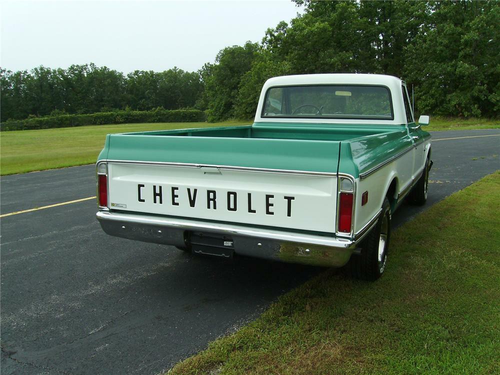 1971 CHEVROLET C-10 CUSTOM PICKUP - Rear 3/4 - 71757