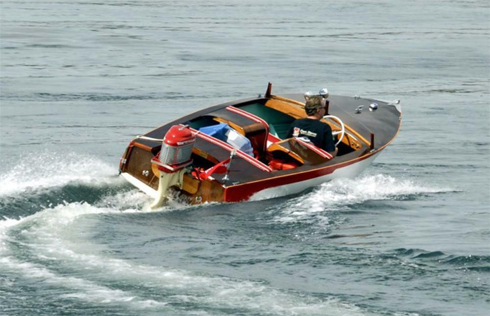 1956 HEALEY SKI-MASTER 15 RUNABOUT BOAT - Rear 3/4 - 71836