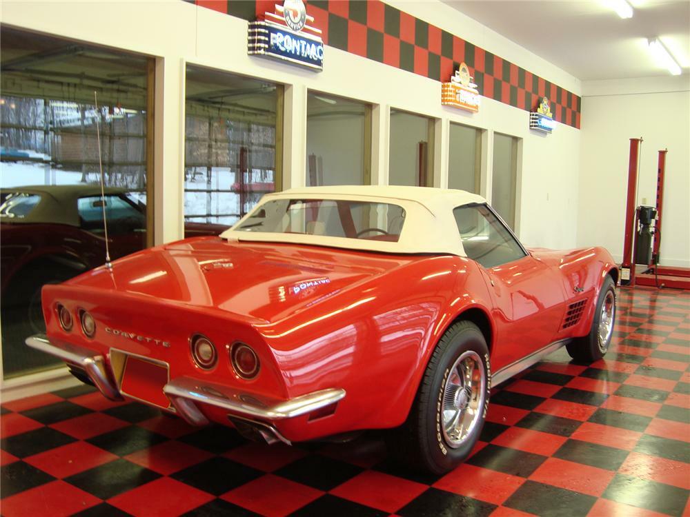 1971 CHEVROLET CORVETTE CONVERTIBLE - Rear 3/4 - 75333