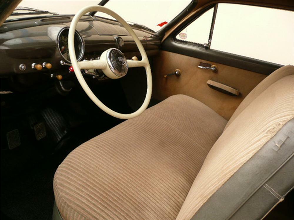 1949 FORD CUSTOM 2 DOOR COUPE - Interior - 79037