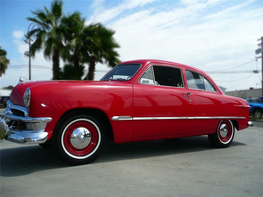 1950 FORD 2 DOOR SEDAN - Side Profile - 79038