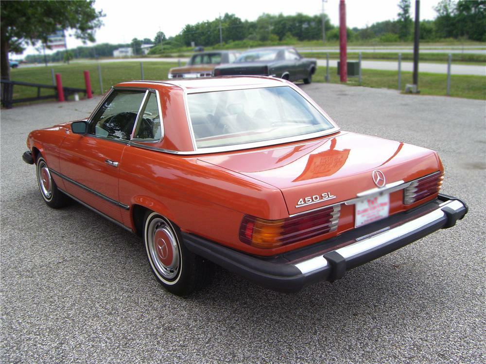 1974 MERCEDES-BENZ 450SL CONVERTIBLE - Rear 3/4 - 79801