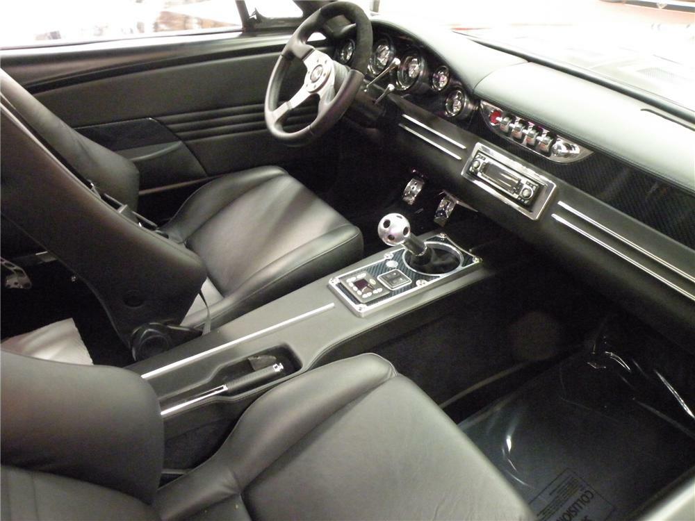 1967 FORD MUSTANG FASTBACK - Interior - 80895