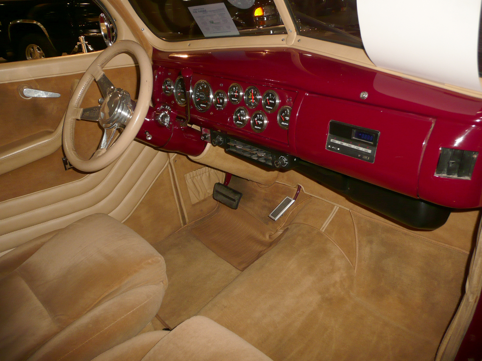 1940 FORD STREET ROD COUPE - Interior - 80944