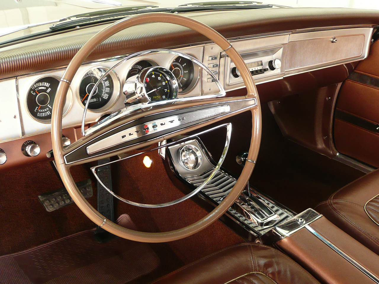 1964 PLYMOUTH SPORT FURY CONVERTIBLE - Engine - 80987