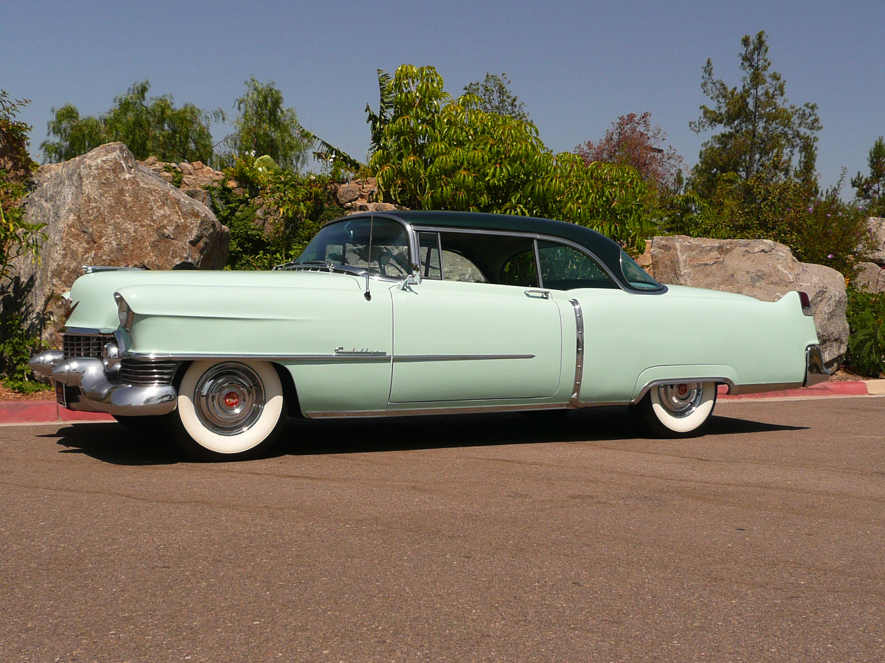 1954 Cadillac Coupe De Ville 2 Door Hardtop 