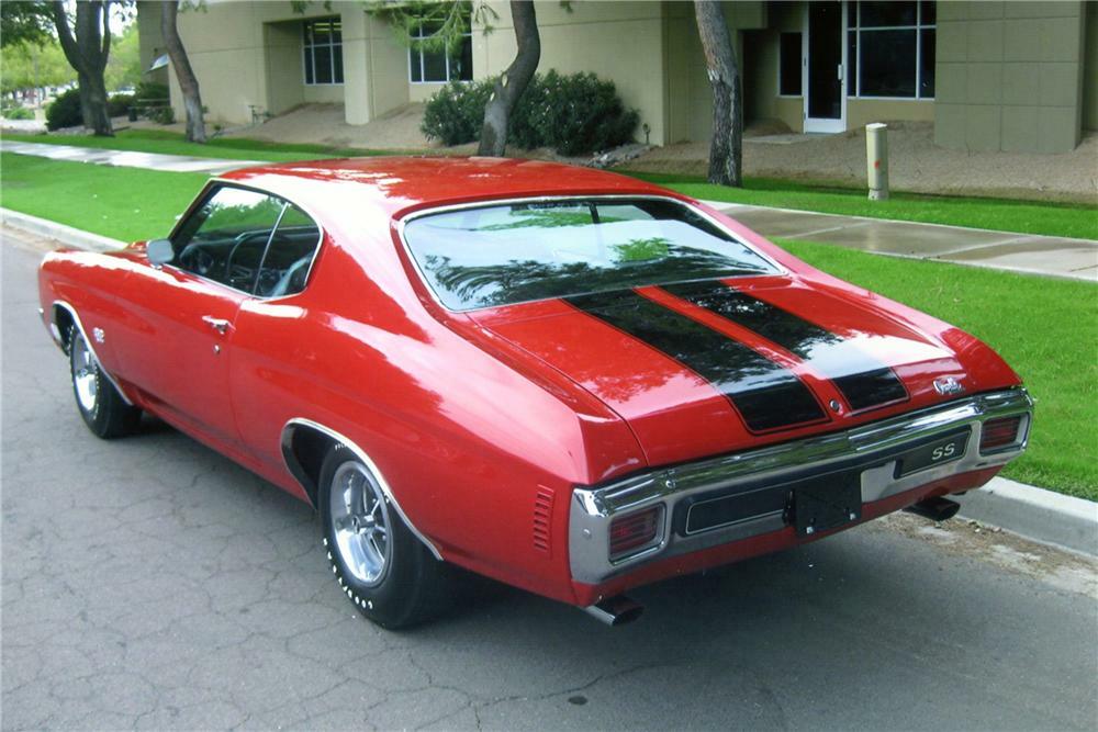 1970 CHEVROLET CHEVELLE SS 396 2 DOOR HARDTOP - Rear 3/4 - 81029
