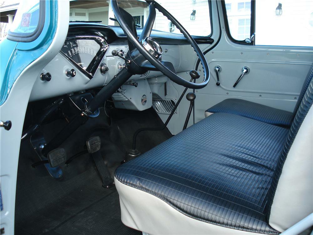 1958 CHEVROLET SUBURBAN CARRYALL 4WD - Interior - 81144