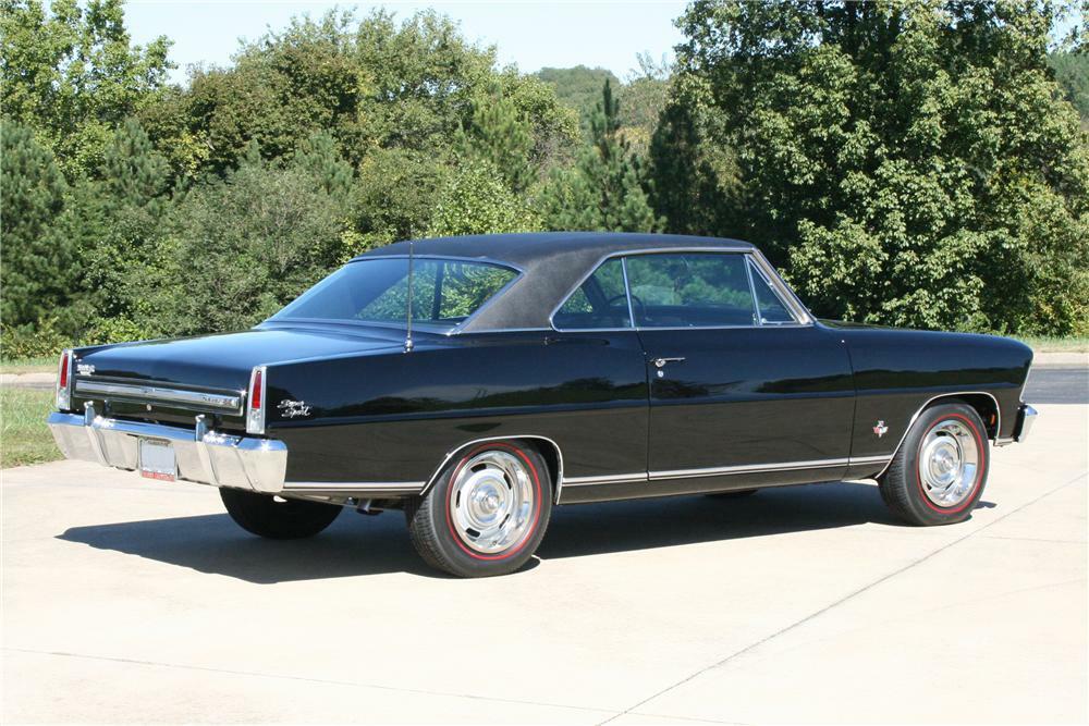 1967 CHEVROLET NOVA 2 DOOR COUPE - Rear 3/4 - 81579