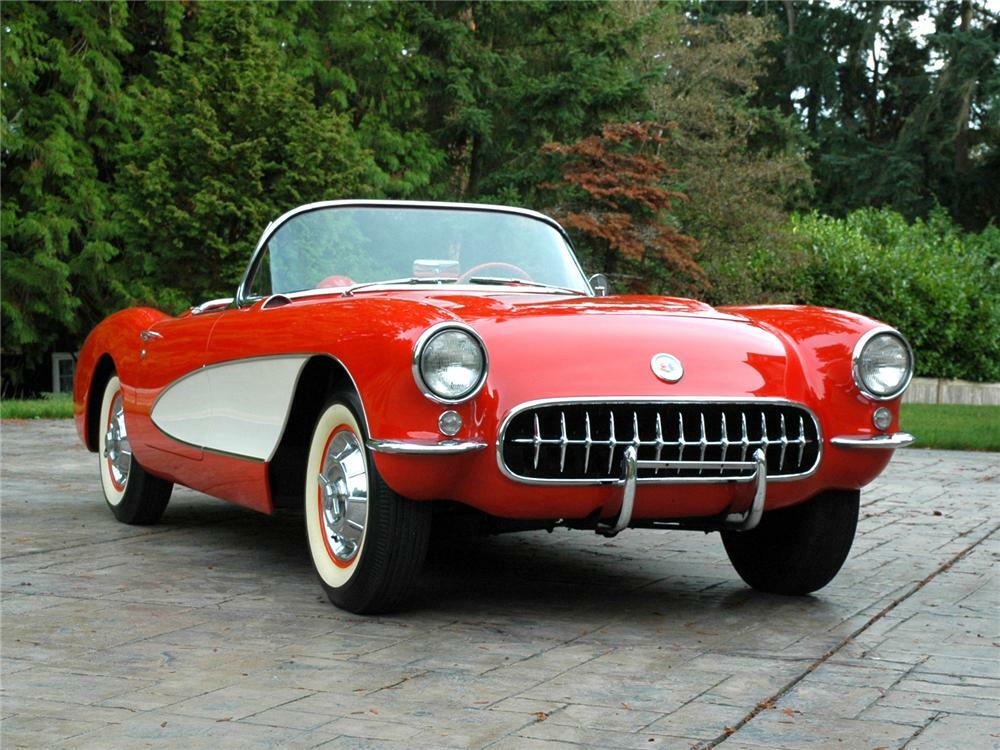 1957 CHEVROLET CORVETTE CONVERTIBLE - Front 3/4 - 81781