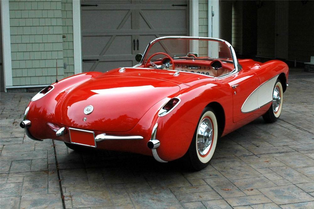 1957 CHEVROLET CORVETTE CONVERTIBLE - Rear 3/4 - 81781