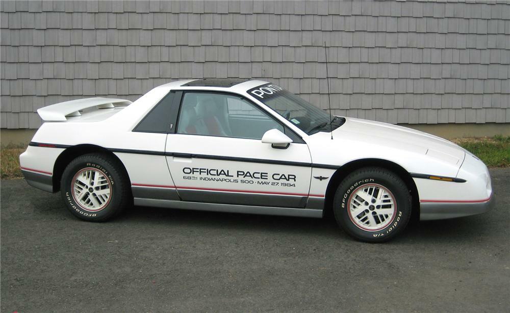 1984 PONTIAC FIERO INDY PACE CAR COUPE - Side Profile - 81826