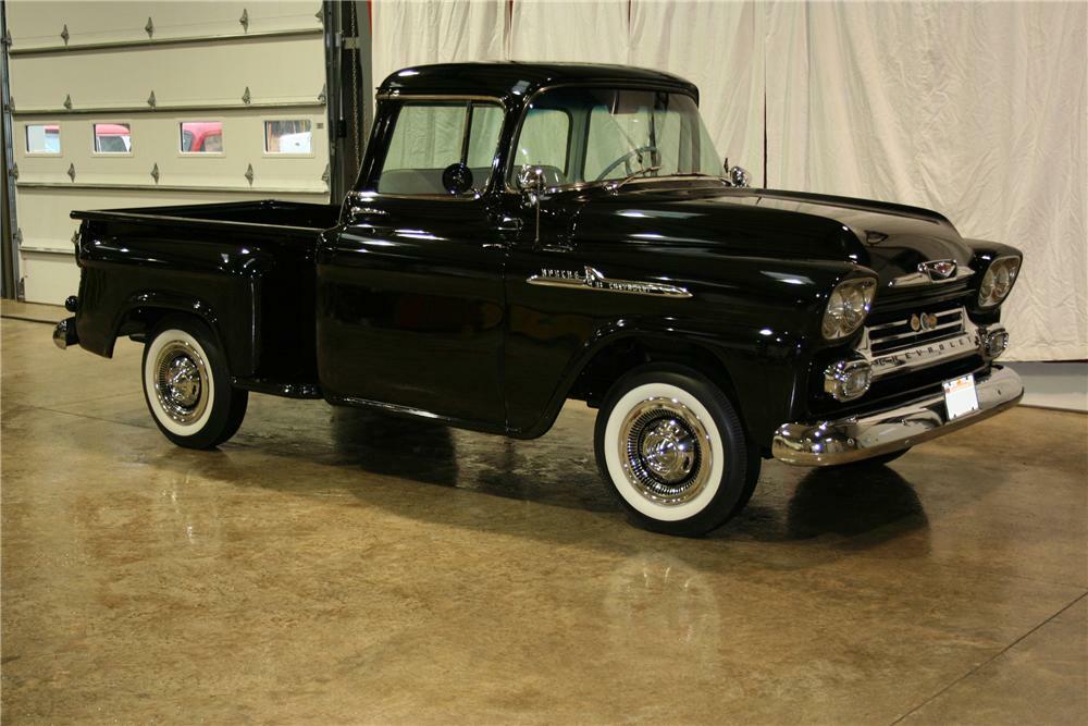 1958 CHEVROLET APACHE PICKUP - Front 3/4 - 81899