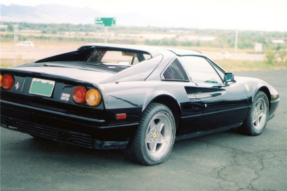 1986 FERRARI 328 GTS SPIDER - Rear 3/4 - 81912