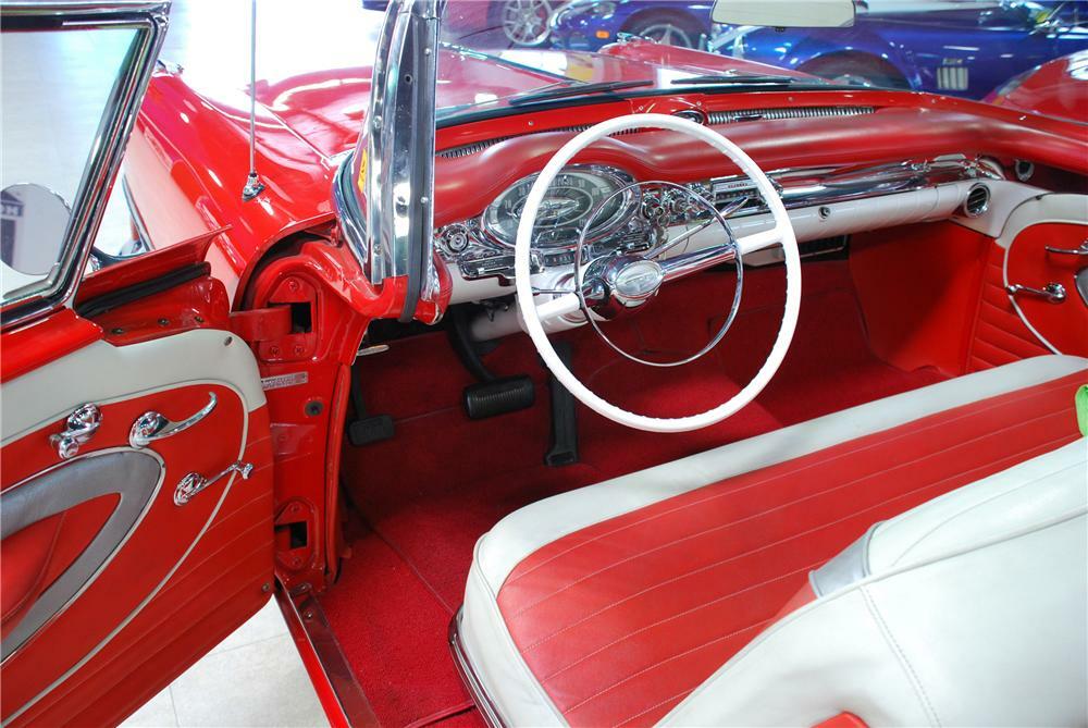 1957 OLDSMOBILE SUPER 88 CONVERTIBLE - Interior - 81944
