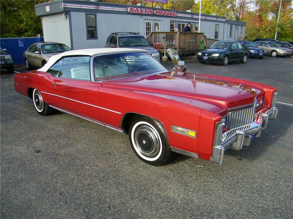 1976 CADILLAC ELDORADO CONVERTIBLE - Front 3/4 - 82017