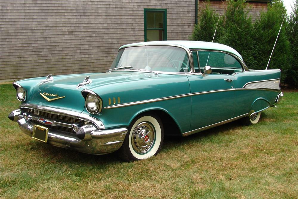 Шевроле Bel Air 1957 дерево