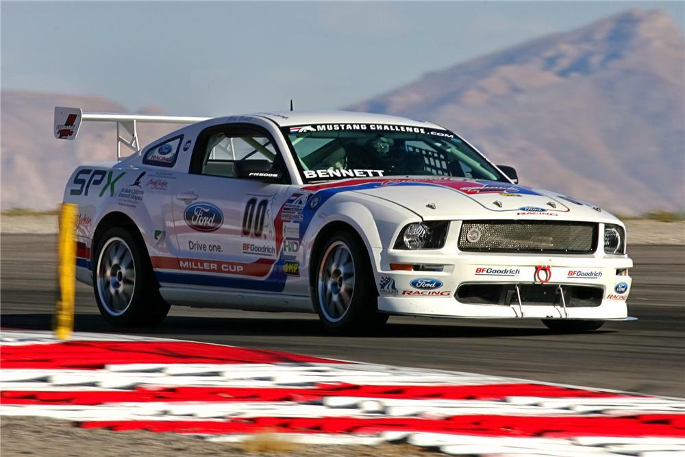 2008 FORD MUSTANG FR500S FASTBACK RACECAR - Front 3/4 - 82237