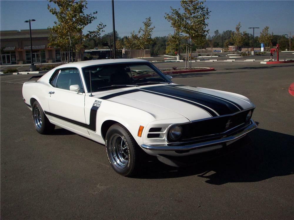 1970 FORD MUSTANG BOSS 302 FASTBACK - Front 3/4 - 82242