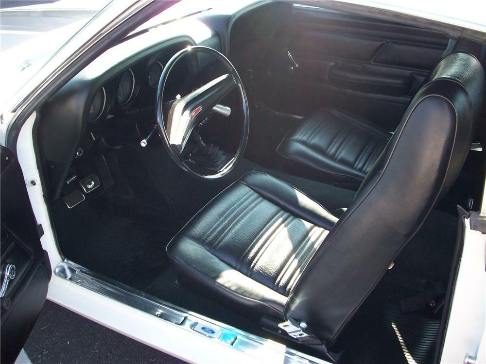 1970 FORD MUSTANG BOSS 302 FASTBACK - Interior - 82242
