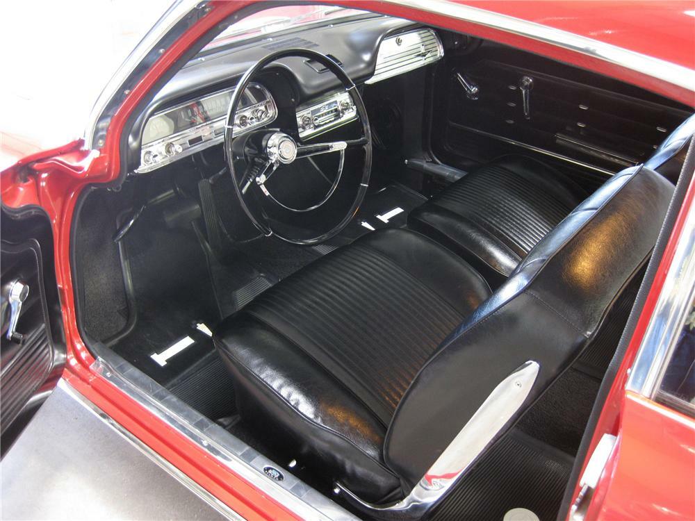 1963 CHEVROLET CORVAIR MONZA COUPE - Interior - 82603