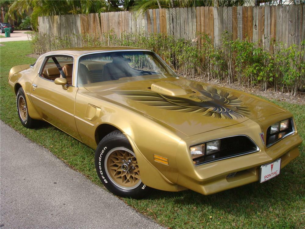 Р—РѕР»РѕС‚РѕР№ Pontiac Firebird