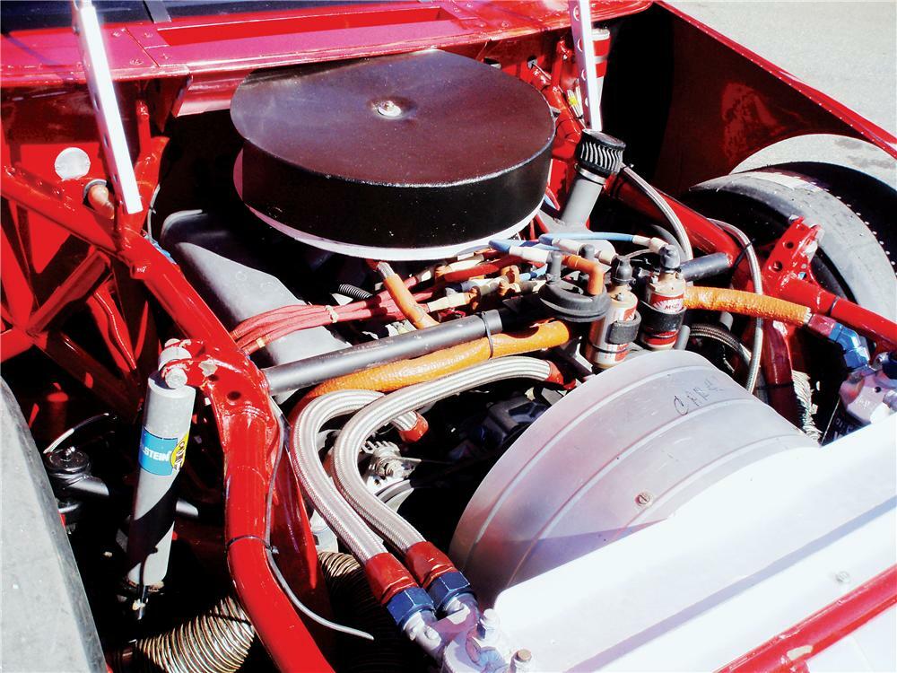 1992 FORD THUNDERBIRD BUDWEISER #11 NASCAR - Engine - 89067